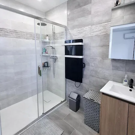 Loucantou Marseillan Villa *